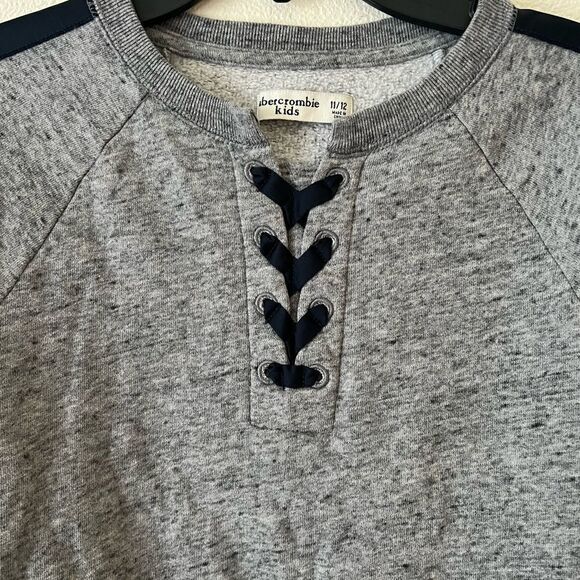 Abercrombie Kids Gray and Navy Lace Up Sweatshirt Ages Size 11/12 - Picture 2 of 5